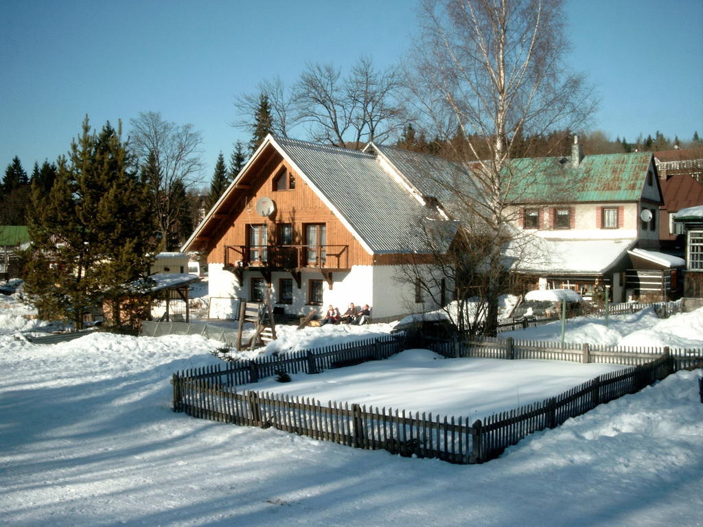 Pension U Krtka - Primo U Sjezdovky Hotel Harrachov Exterior photo